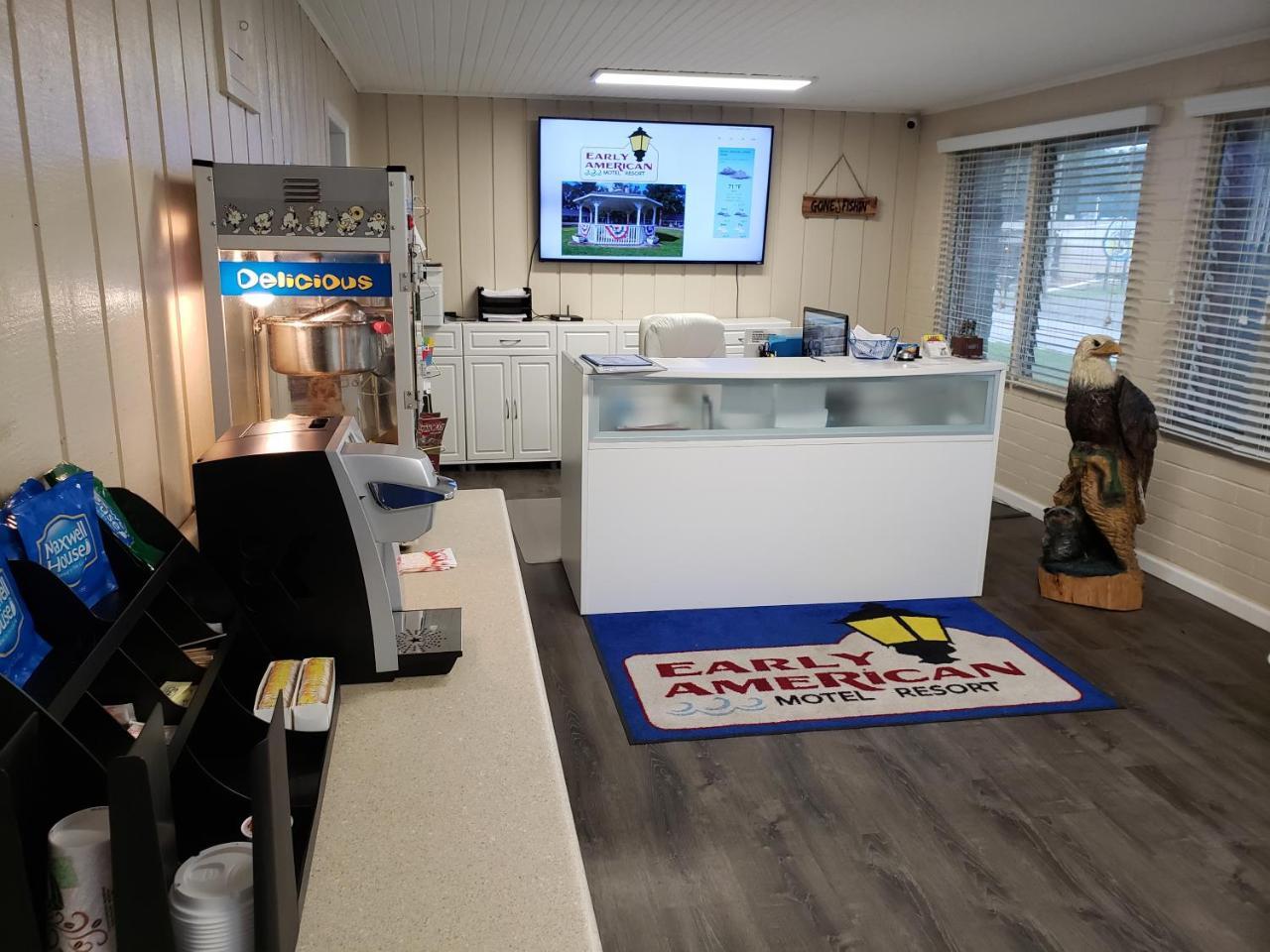 Early American Motel Aurora 外观 照片